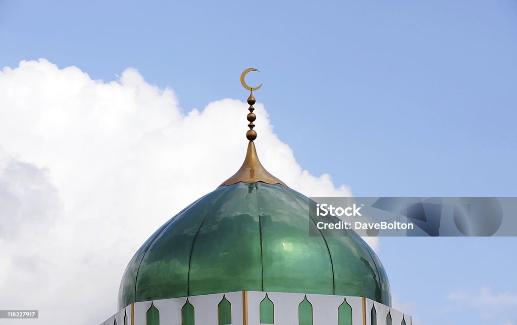 Mesquita teto e Crescent - Foto de stock de Cobre royalty-free