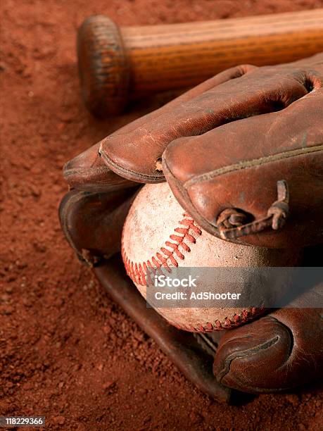 Baseballausstattung Stockfoto und mehr Bilder von Alt - Alt, Altertümlich, Baseball