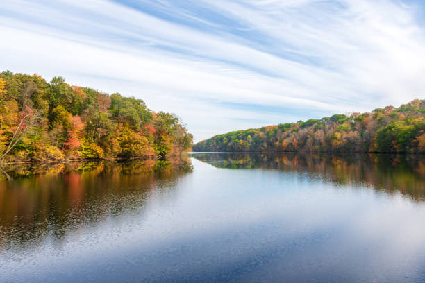 istock Fall foliage by the lake 1182319173