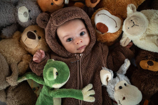 istock That one in the middle is priceless 1182325415