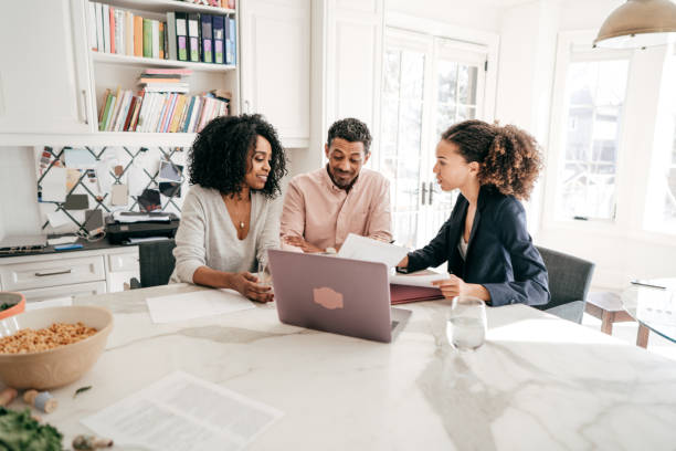 istock Diversify the family's income 1182341129