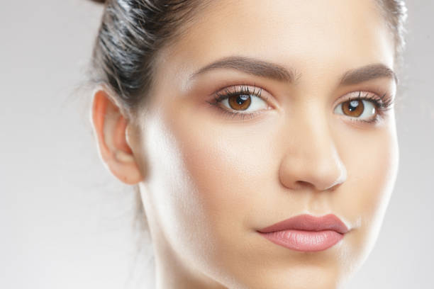 istock Beautiful woman 1182384905