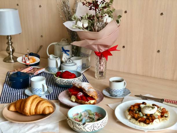 istock holiday breakfast at home 1182395861