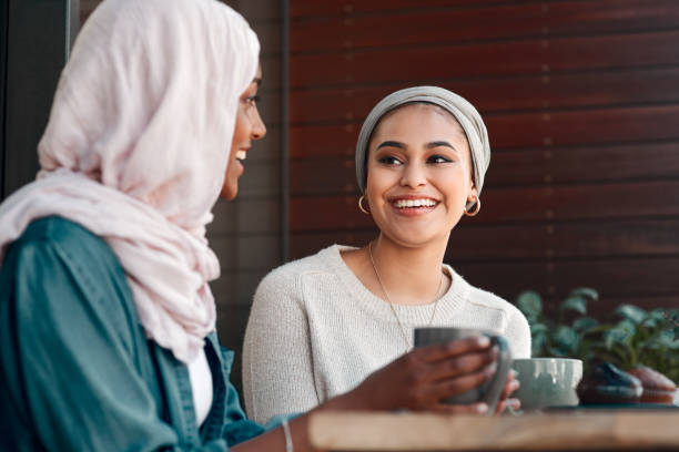 istock It's really nice catching up with you 1182404443