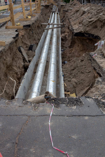 istock Water pipe repair 1182450516