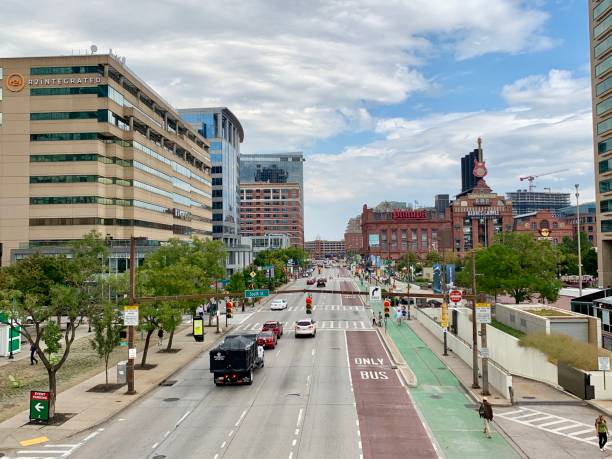 istock Overhead view Pratt Street, Baltimore 1182462280