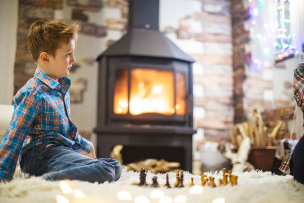 istock Christmas weekends at home 1182482489