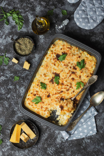 istock american Mac and cheese, pasta in cheesy sauce 1182485766