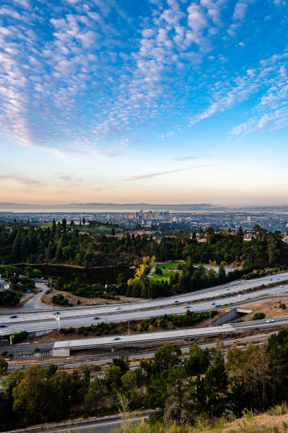 istock Sunrise over the San Francisco Bay Area 1182556458
