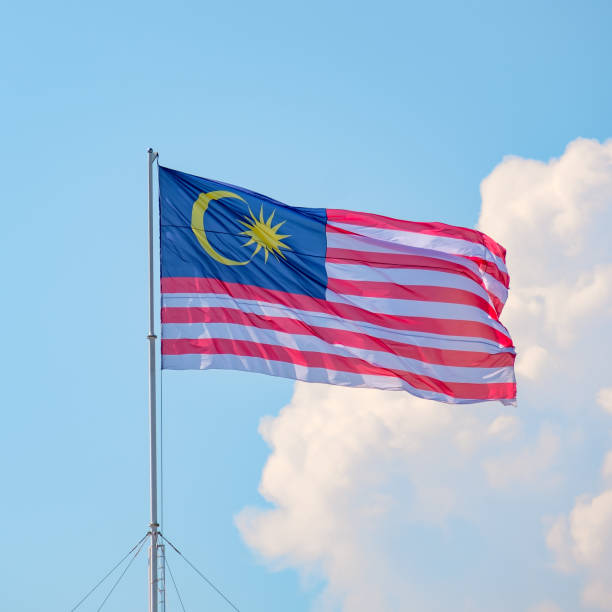 istock Malaysia Flag On Sky Resplendent Trail 1182586372