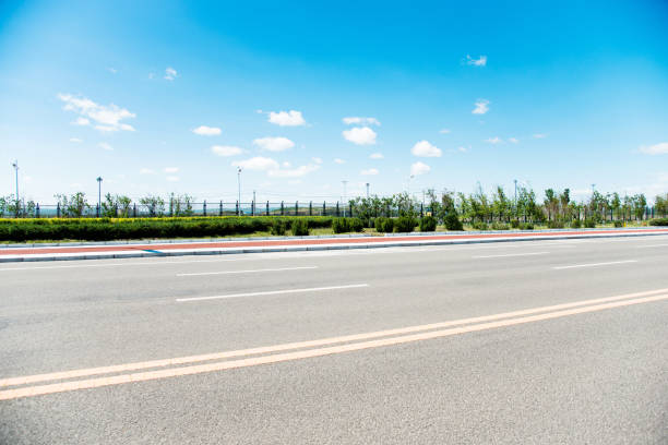 istock Blurred motion of the empty road 1182587393