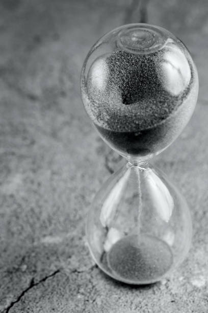 istock Hourglass Sandglass Clock 1182597772