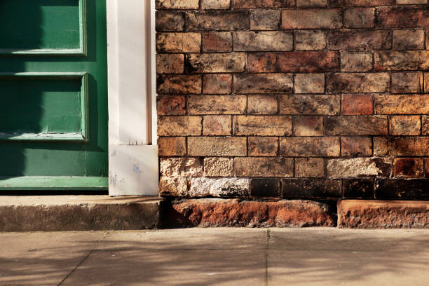 istock Typical british residential house 1182697701