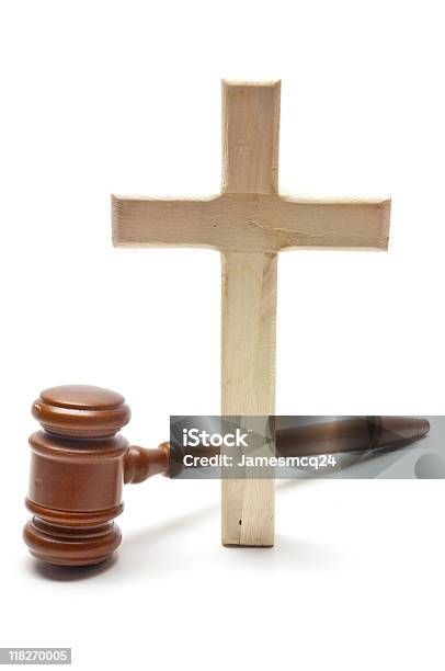 Foto de Religião E Legislação e mais fotos de stock de Cruz - Objeto religioso - Cruz - Objeto religioso, Malho de Madeira, Cruz - Forma