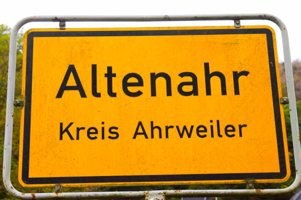 istock town entry sign Altenahr 1182706492