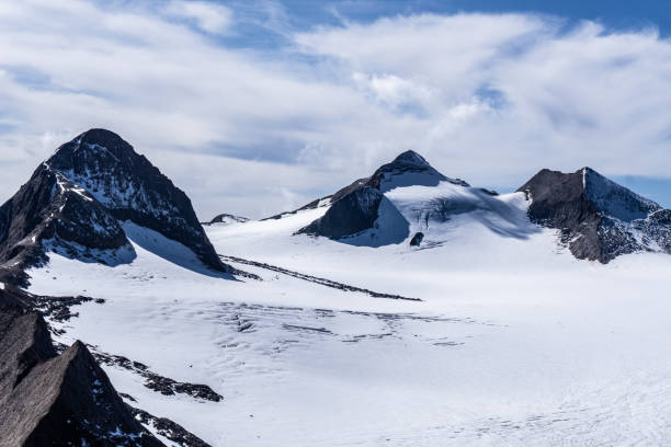 istock A glacier in the Alps 1182710267