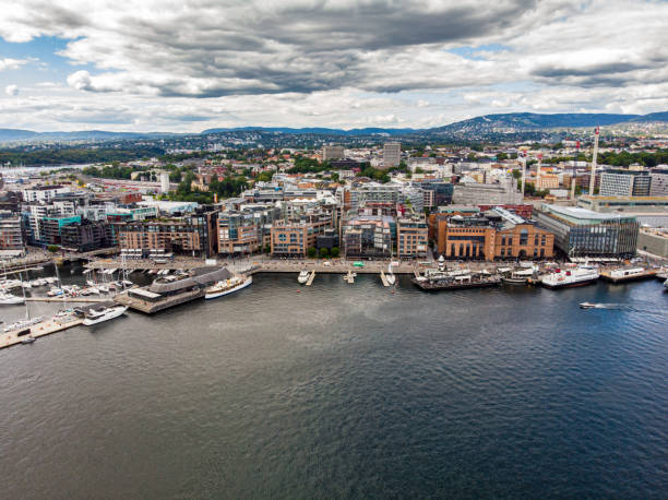 istock Aker Brygge from Pipervika bay 1182715313