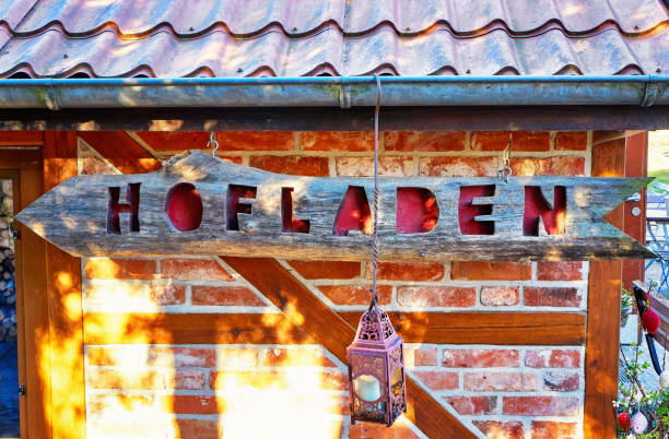 wooden sign with the inscription farm shop. in german language. - rust imagens e fotografias de stock