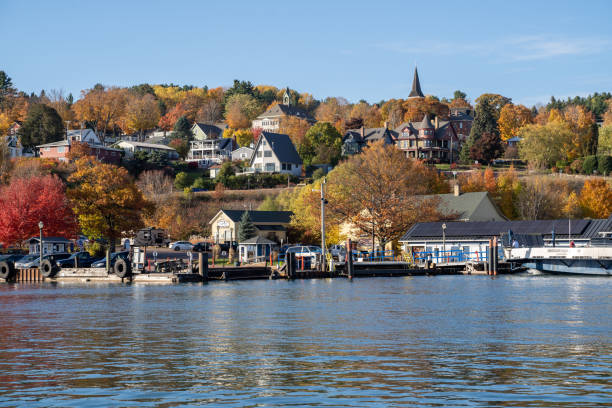 Cityscape view of Bayfield Wisconsin, as seen from the shores of Lake Superior Cityscape view of Bayfield Wisconsin, as seen from the shores of Lake Superior bayfield county stock pictures, royalty-free photos & images