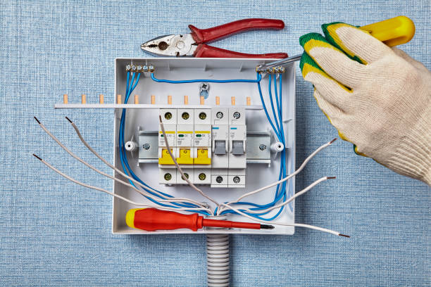 istock Consumer unit fuse box wiring diagram. 1182745205