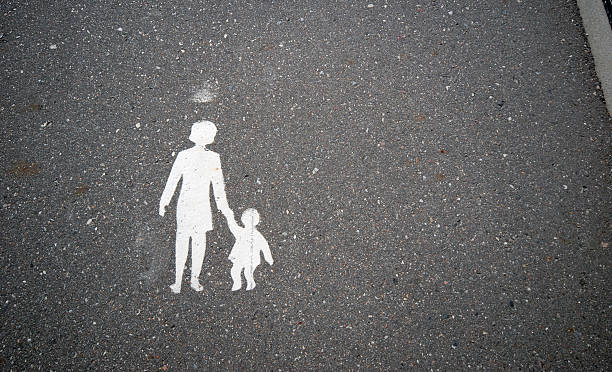 istock Mother and child 118274532