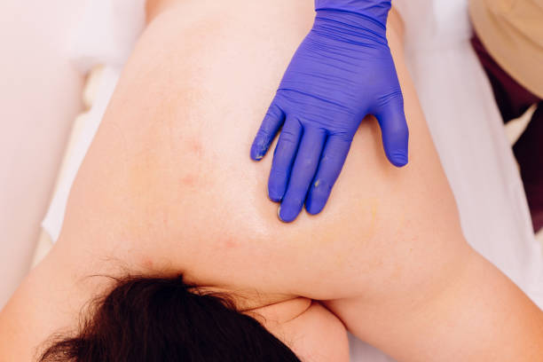 istock Chinese traditional massage - Gua Sha 1182748896