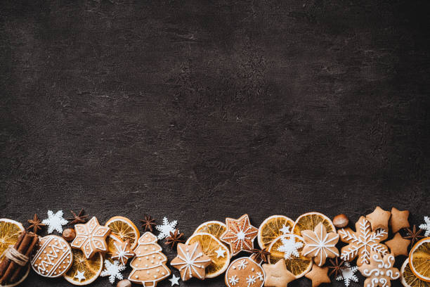 istock Christmas background with gingerbread cookies 1182748962