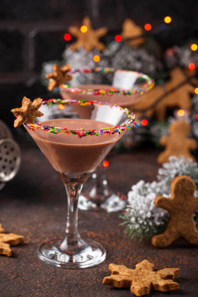 istock Sugar cookie martini with sprinkles rim 1182766476
