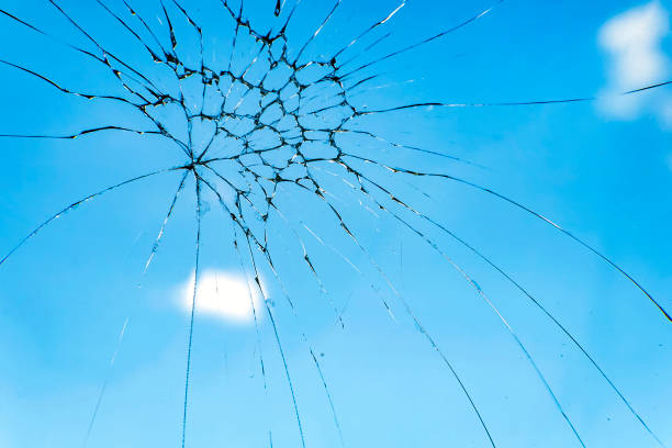 Window crackWindow crackWindow crack