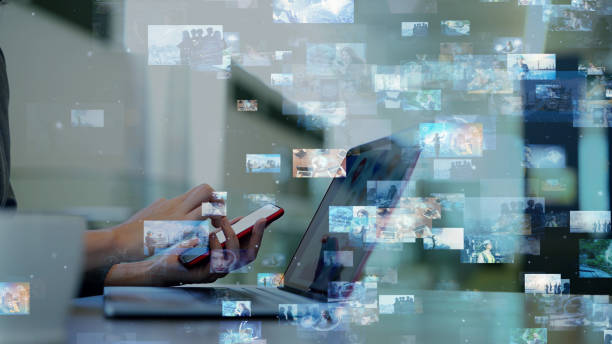 istock Social networking service concept. Streaming video. Video library. 1182818819