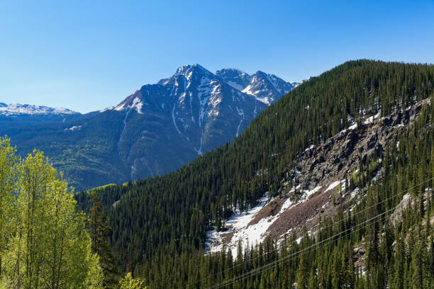 istock Needle Mountain along the San Juan Skyway 1182827927