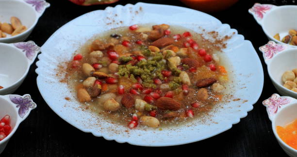 istock Ashur - national Turkish dessert 1182862775