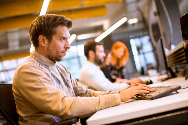 istock Young business people working in office 1182865150