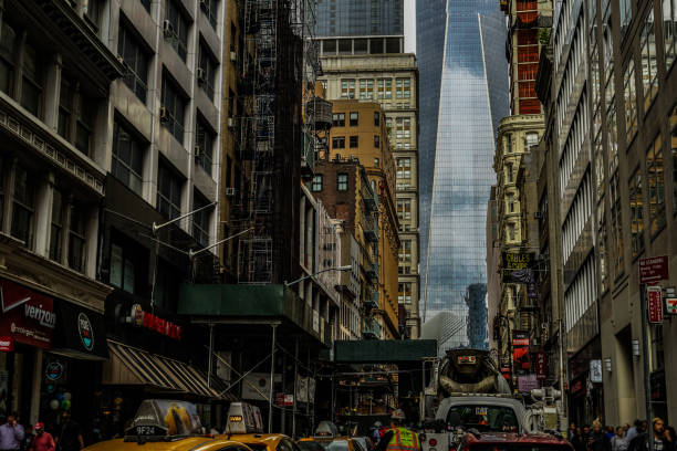istock Streets of New York Lower Manhattan 1182900514