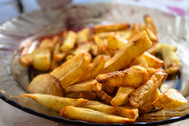 istock Good fresh crispy home fries 1182912515