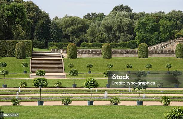 Photo libre de droit de Le Jardin De Style Baroque Originelle banque d'images et plus d'images libres de droit de Allemagne de l'Est - Allemagne de l'Est, Architecture, Beauté de la nature