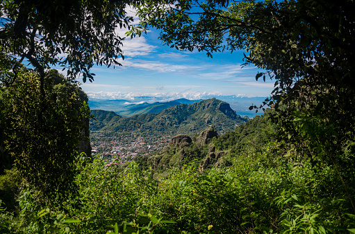 Tepoztlán is a Nahuatl word that means place of the copper axe or place of the broken stones, and in its toponymic symbol an axe embedded in a mountain is observed.