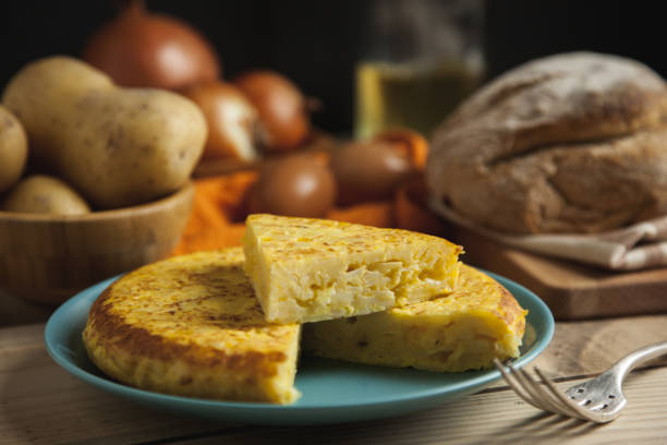 istock Spanish potato and egg omelette, Spanish gastronomy 1182946912