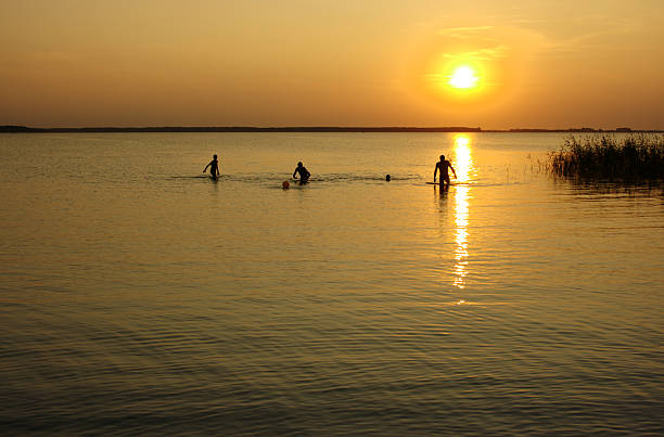istock Colorful sunset on sea 118295385