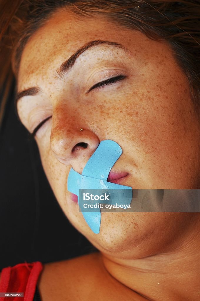 Chica snorer - Foto de stock de Roncar libre de derechos