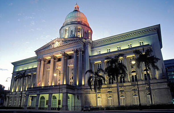 istock Blue Hour Supreme Court Evening View 118295895