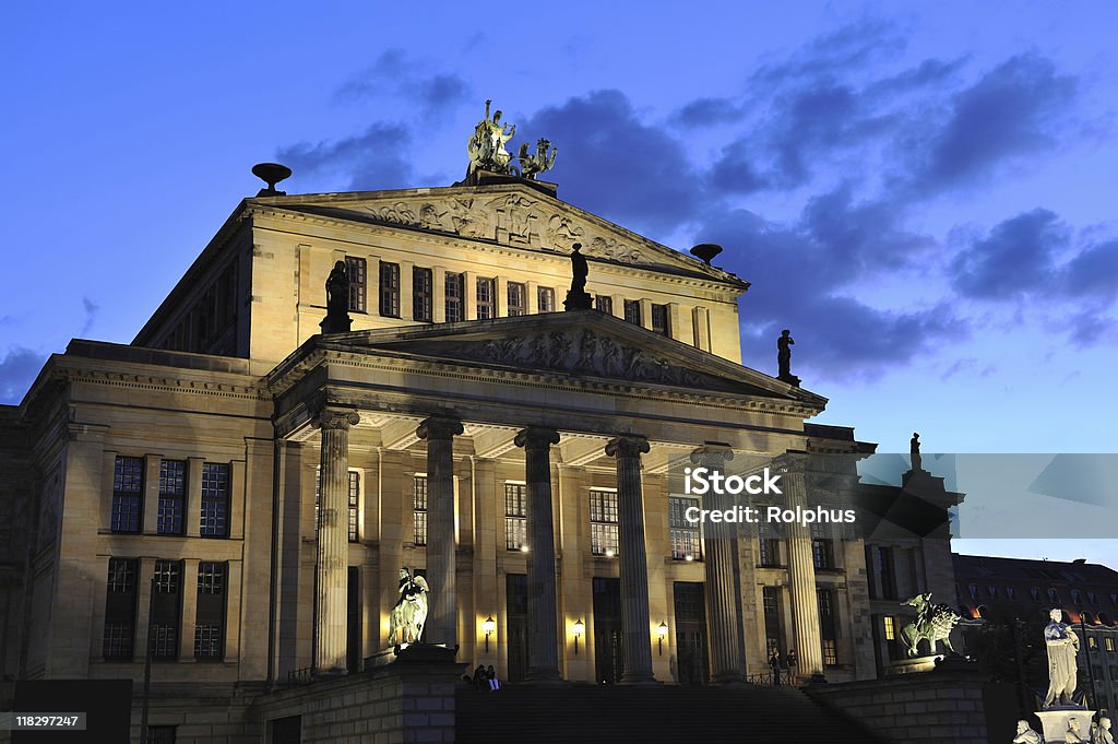 Berlin de lumières de théâtre Gendarme marché des nuages au crépuscule - Photo de Allemagne libre de droits