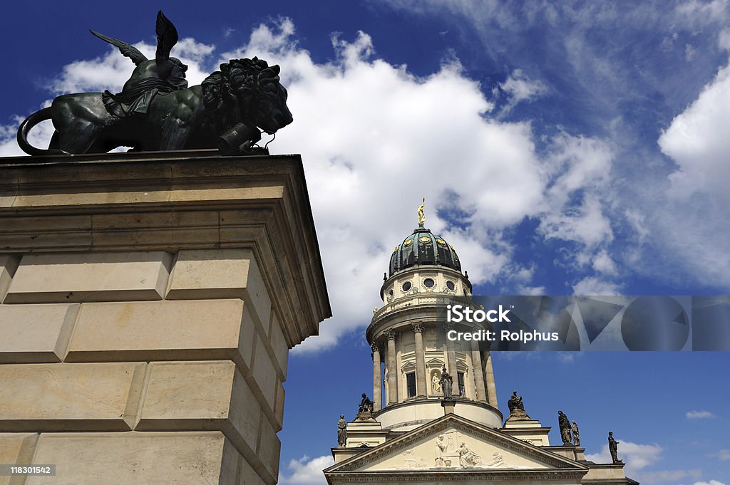 Estate a Berlino Gendarmenmarkt Gendarme mercato - Foto stock royalty-free di Ambientazione esterna