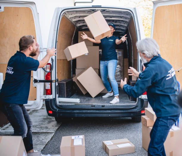 istock Accidental Package Mishap on Delivery Van 1183087639