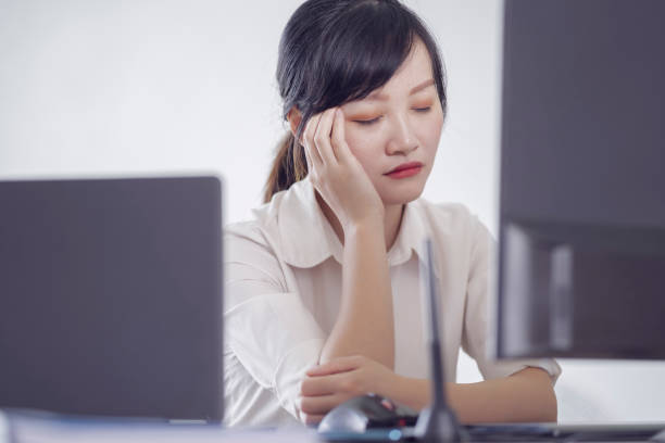 istock Business woman 1183110134