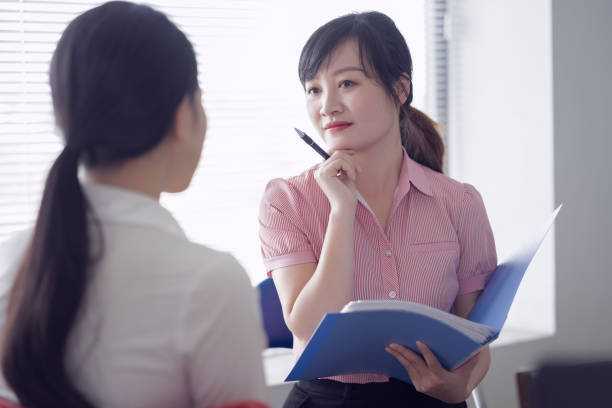 istock 2 business woman 1183110212