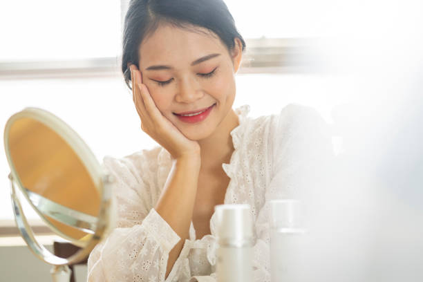 istock Pretty woman 1183110265