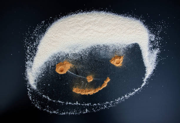 istock Smiling face of flour 1183125499
