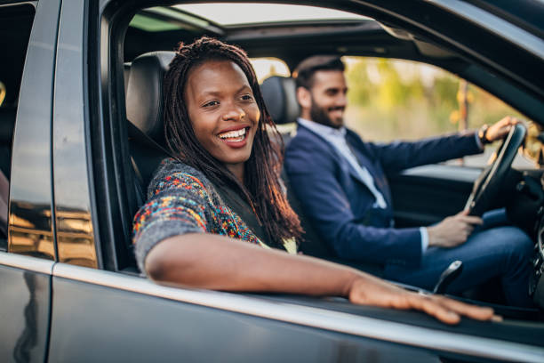 istock Couple going on a road trip 1183125812