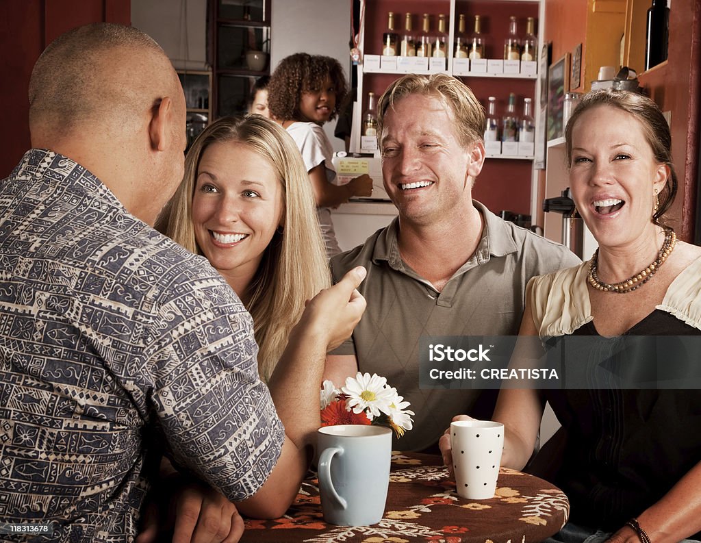 Freunde in einem Coffee House - Lizenzfrei Alkoholfreies Getränk Stock-Foto